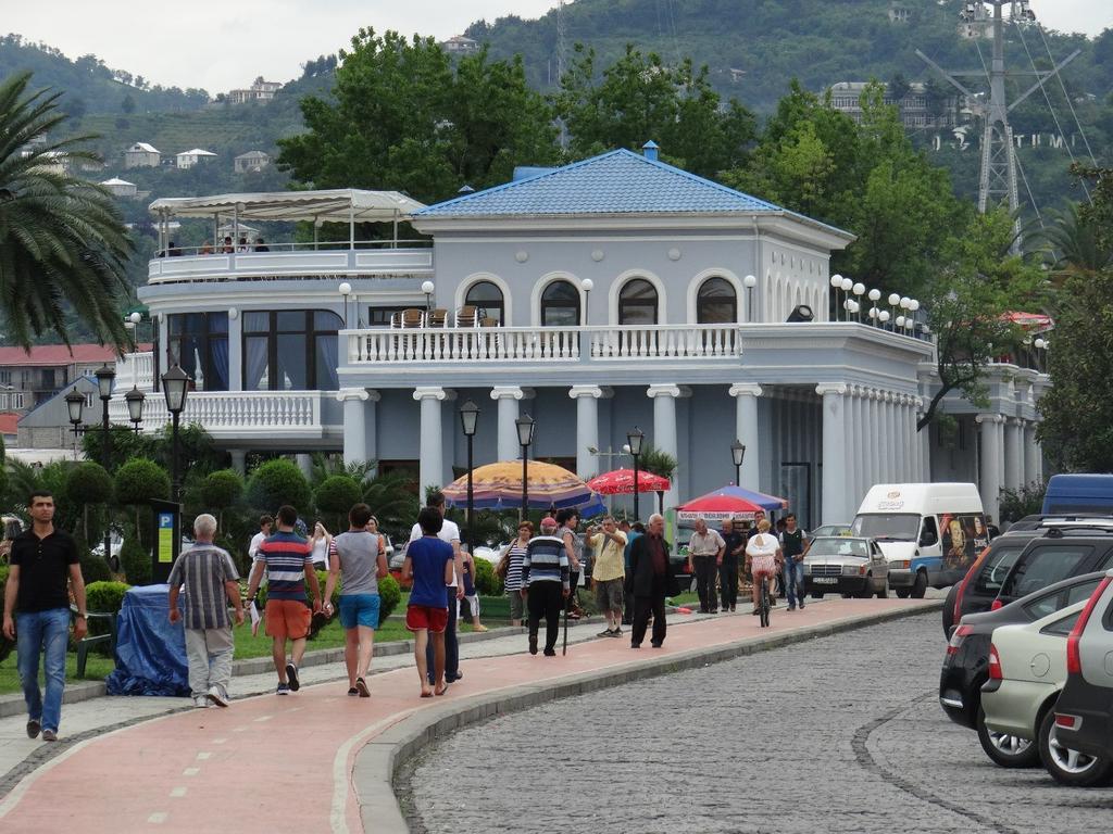 Batumi Summer Hotel Exterior foto